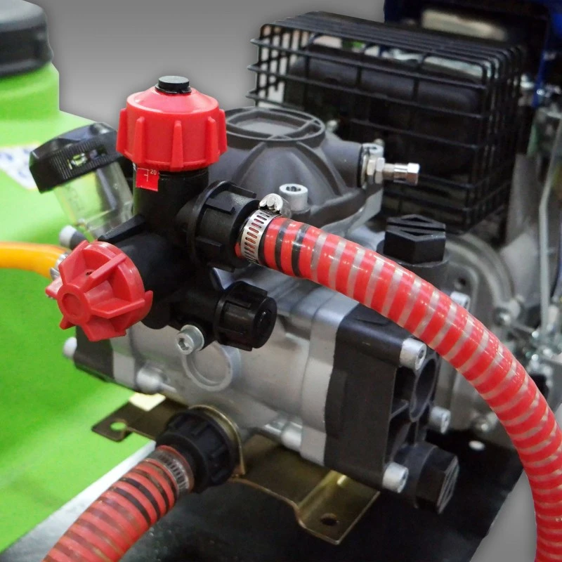 Jansen MGS-100 Spuitmachine, Veldspuit, Motorspuit 1 Jansen MGS-100 Spuitmachine, Veldspuit, Motorspuit